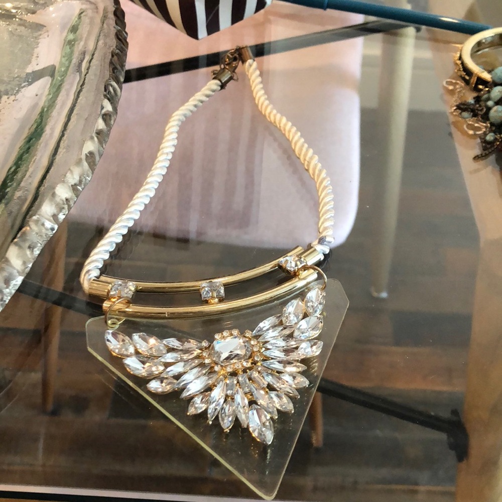 Bauble bar necklace